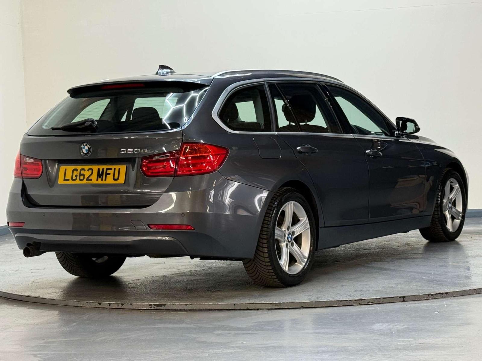 BMW 3 SERIES 2.0 320D SE TOURING 5DR 2012 62 BMW 3 SERIES 2.0 320D...